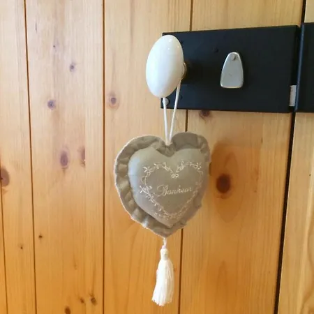 Le Clos D'iris Bed & Breakfast